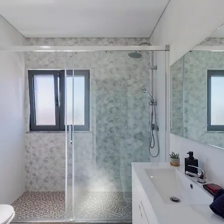 Athena House In * Quinta do Conde