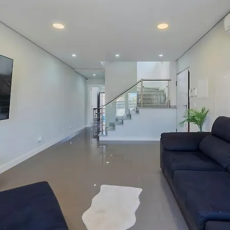 Athena House In * Quinta do Conde